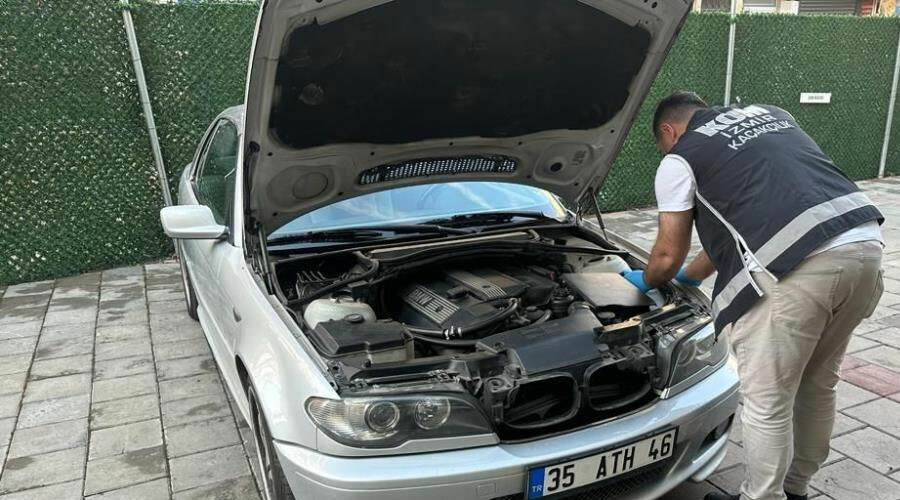 Uluslararası oto kaçakçılarına 'fren' operasyonu! Ali Yerlikaya duyurdu: Çok sayıda gözaltı