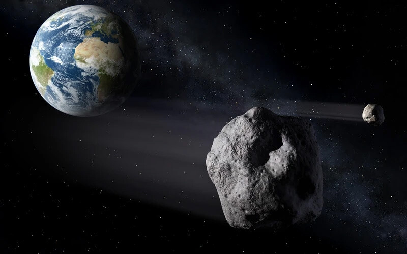 <p>Psyche'nin ne kadarının metalden oluştuğu ve ne kadarının kaya olduğu henüz bilinmiyor ama NASA, Psyche isimli görevle bu sorunun cevabını bulmaya çalışacak.</p>