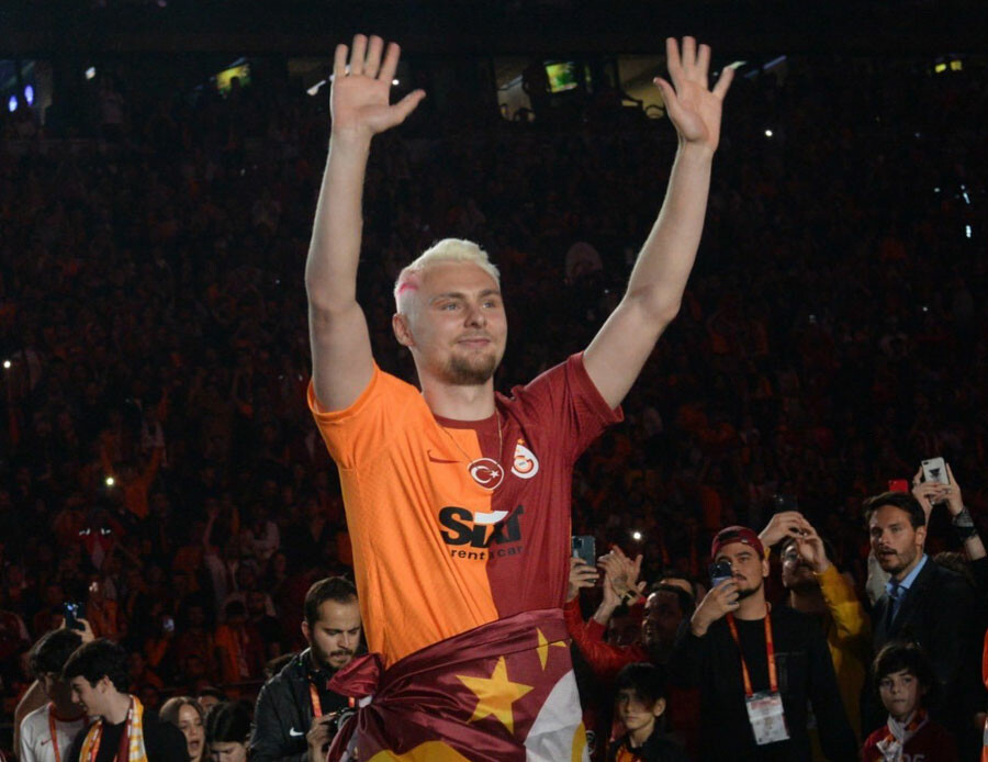 Galatasaray'dan Premier Lig'e rekor satış! Nelsson İngiliz devine imza atıyor
