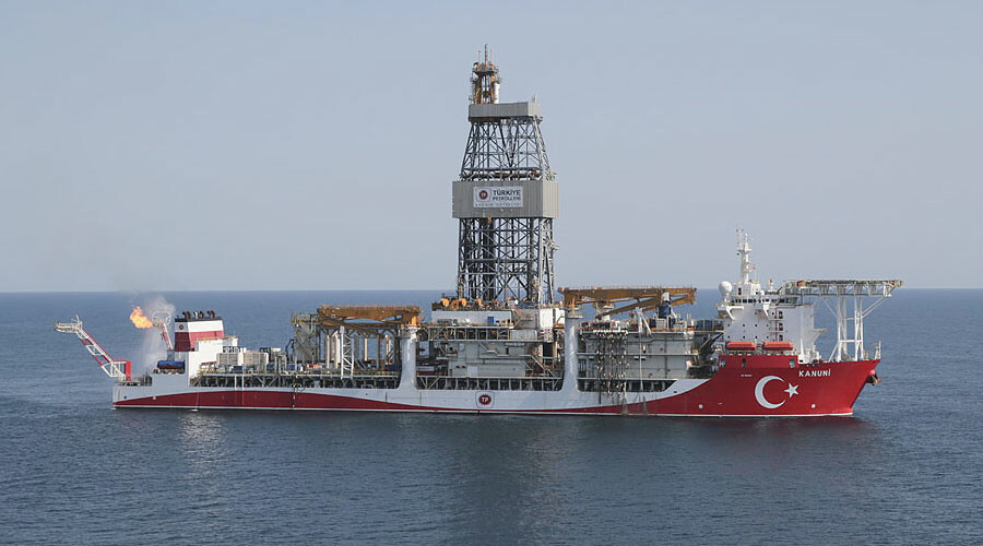 İlk hamle Rusya'dan geldi: Bu proje Türkiye'yi enerji üssü yapacak İlk hamle Rusya'dan geldi: Bu proje Türkiye'yi enerji üssü yapacak