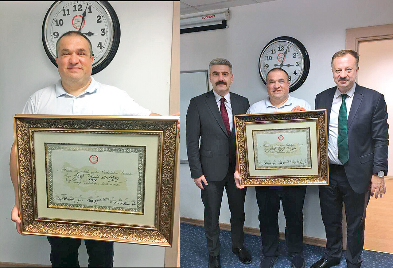 Hattat Çelebi... Tarihî mazbatalar onun elinden çıktı Hattat Çelebi... Tarihî mazbatalar onun elinden çıktı