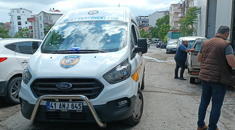 Önce sohbet etti, sonra silahını çıkarıp vurdu Önce sohbet etti, sonra silahını çıkarıp vurdu