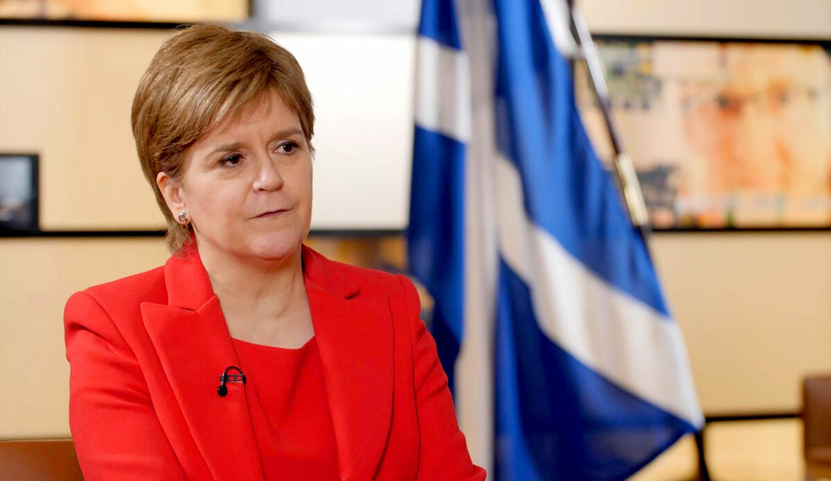Eski İskoçya Başbakanı Sturgeon serbest bırakıldı