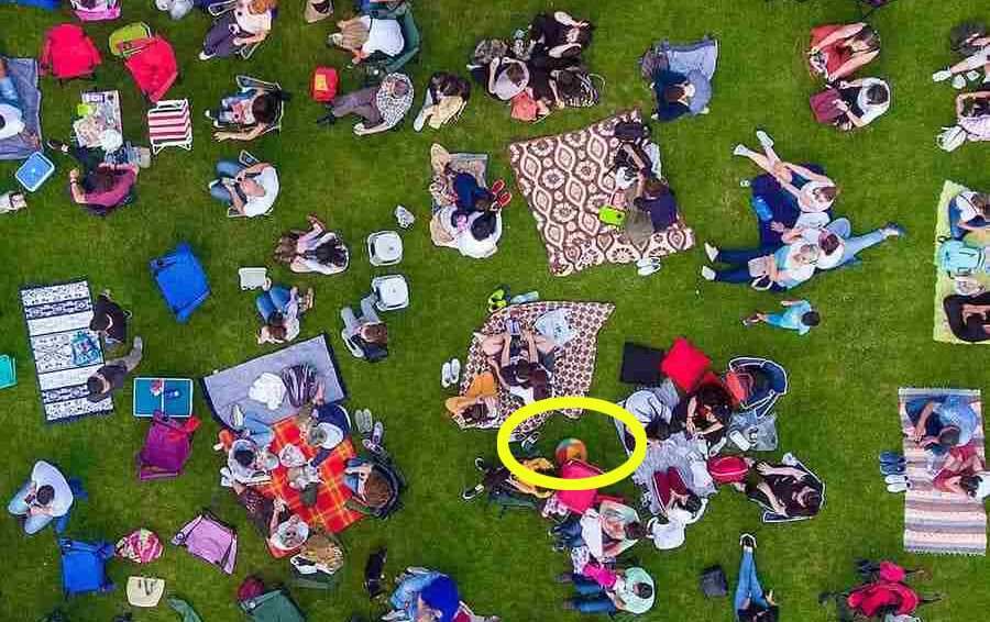 Süre: 15 saniye! Fotoğrafta gizli plaj topunu yalnız keskin bakışlılar buluyor