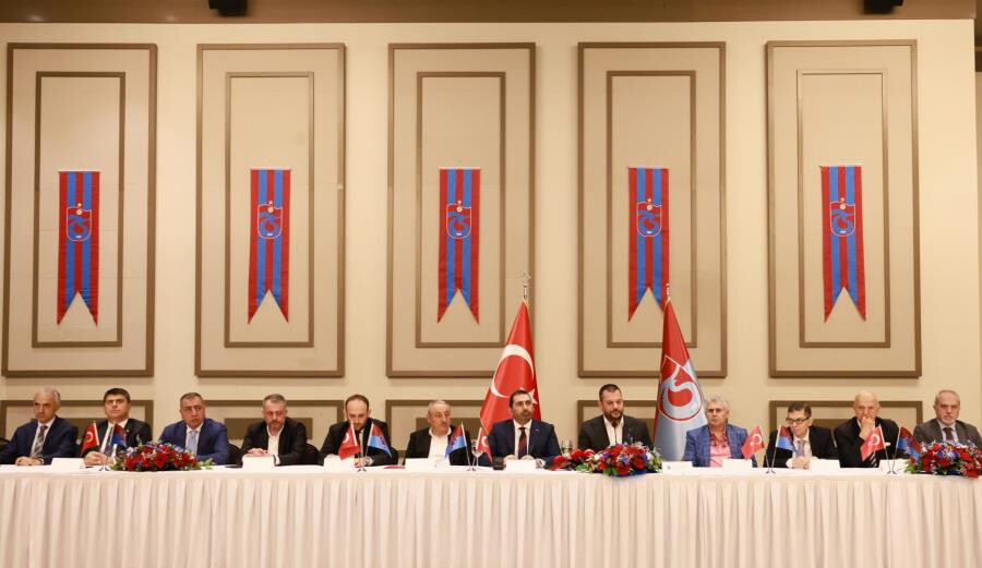 Trabzonspor Başkanı Ertuğrul Doğan'dan Uğurcan Çakır ve Abdülkadir Ömür açıklaması Trabzonspor Başkanı Ertuğrul Doğan'dan Uğurcan Çakır ve Abdülkadir Ömür açıklaması
