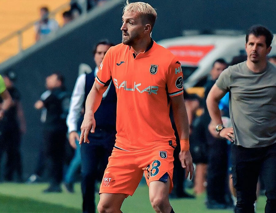 Caner Erkin TFF 1.Lig yolcusu! Sürpriz transfer gerçekleşiyor Caner Erkin TFF 1.Lig yolcusu! Sürpriz transfer gerçekleşiyor