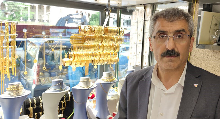 Düğün yapacaklar dikkat! Uzmanı uyardı: Süte su katar gibi... Düğün yapacaklar dikkat! Uzmanı uyardı: Süte su katar gibi...