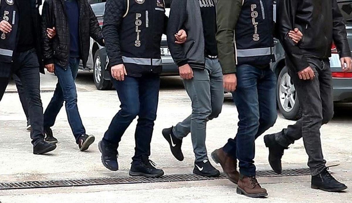 5 ilde eş zamanlı FETÖ operasyonu: 14 gözaltı 5 ilde eş zamanlı FETÖ operasyonu: 14 gözaltı