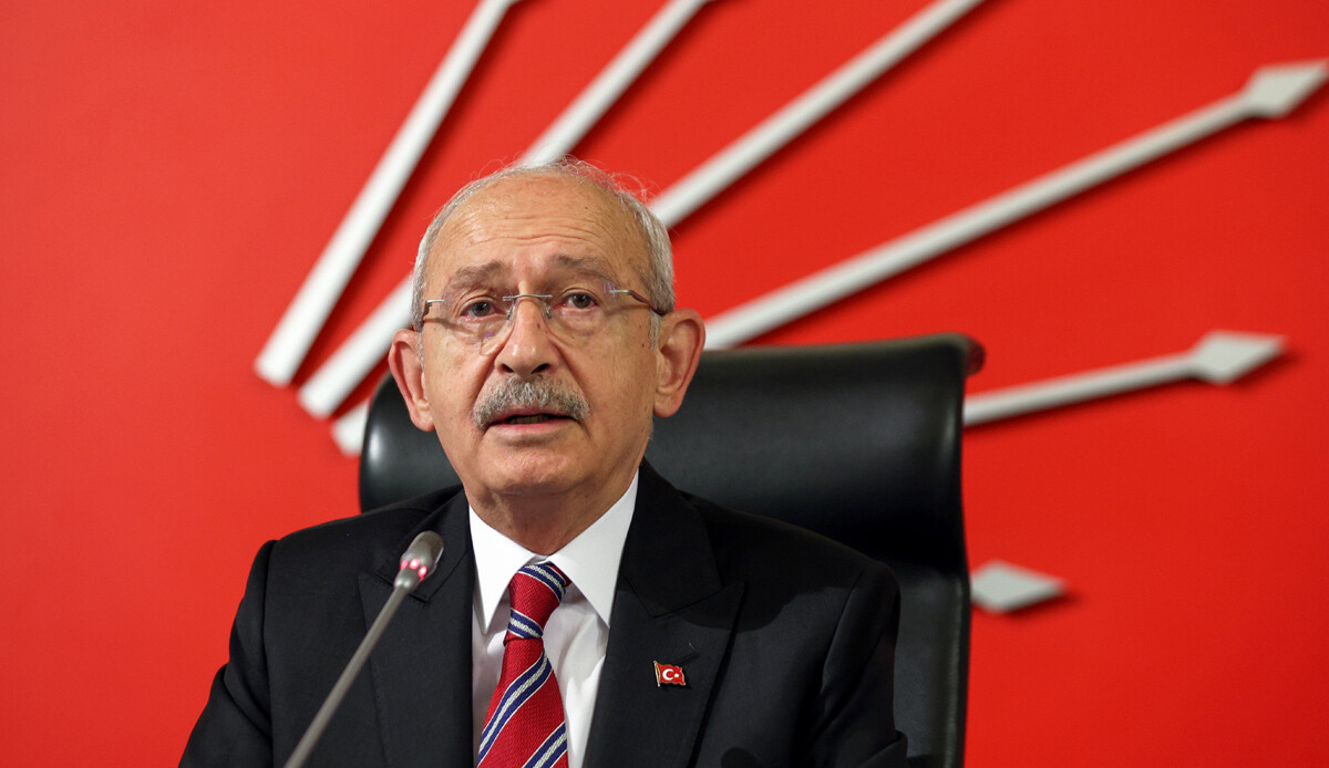 Kılıçdaroğlu'na isyan büyüyor: CHP'de başkanlar istifa için baskı yapacak Kılıçdaroğlu'na isyan büyüyor: CHP'de başkanlar istifa için baskı yapacak