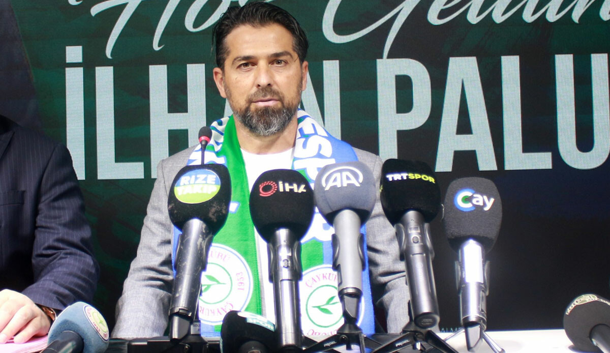 İlhan Palut Çaykur Rizespor ile 1 yıllık sözleşme imzaladı İlhan Palut Çaykur Rizespor ile 1 yıllık sözleşme imzaladı
