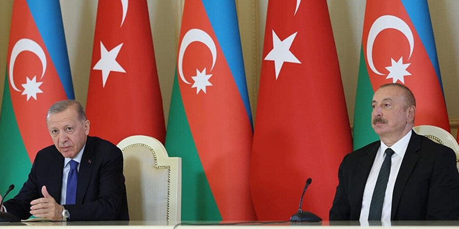 Son dakika: Cumhurbaşkanı Erdoğan ve Aliyev'den ortak açıklama: Zengezur koridoru mesajı Son dakika: Cumhurbaşkanı Erdoğan ve Aliyev'den ortak açıklama: Zengezur koridoru mesajı