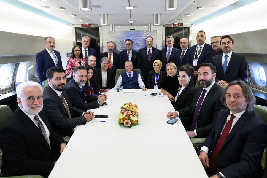 Cumhurbaşkanı Erdoğan’dan 'CHP’deki değişim' sorusuna cevap! Kılıçdaroğlu’na ‘gemi’ göndermesi: Bordasından çok kötü çarptı