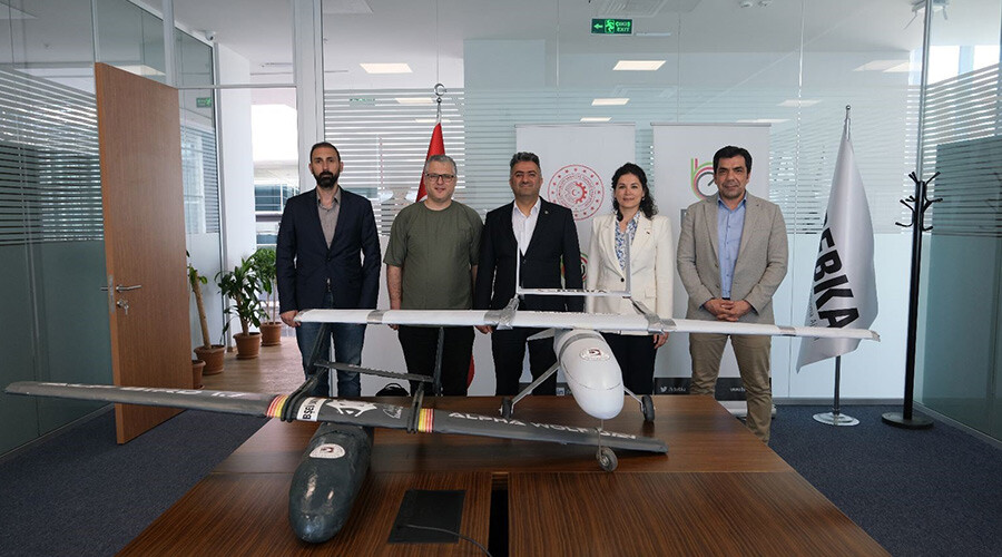 Kamikaze insansız hava aracı 'Alfa Kurt' vitrine çıktı kamikaze iha