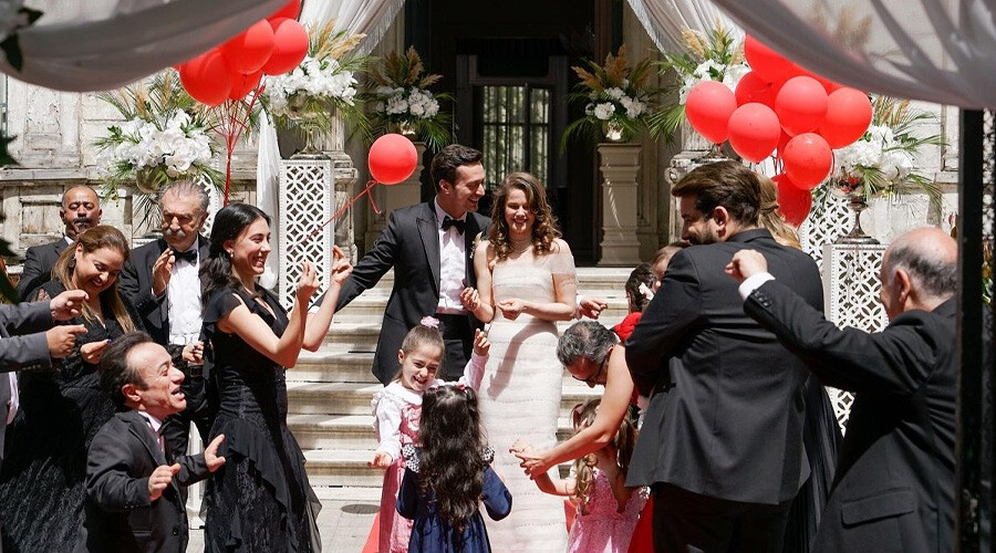 Burcu Biricik’ten Camdaki Kız’a veda! Sözleriyle herkesi ağlattı