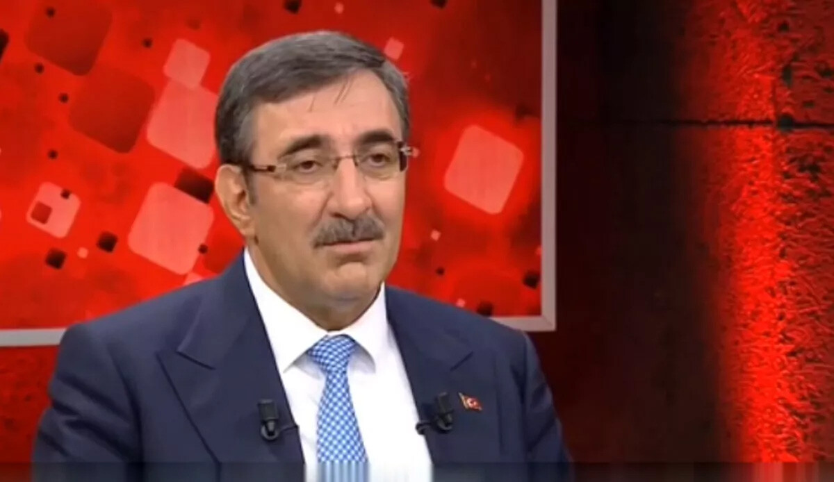 "Merkez Bankası faiz politikasını güncelleyecek mi?" sorusuna Yılmaz'dan dikkat çeken cevap "Merkez Bankası faiz politikasını güncelleyecek mi?" sorusuna Yılmaz'dan dikkat çeken cevap