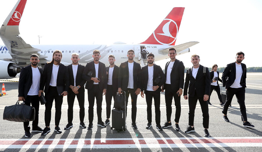 Erden Timur Umut Nayir ile ilgili bir tasarrufumuz söz konusu değil Erden Timur Umut Nayir ile ilgili bir tasarrufumuz söz konusu değil