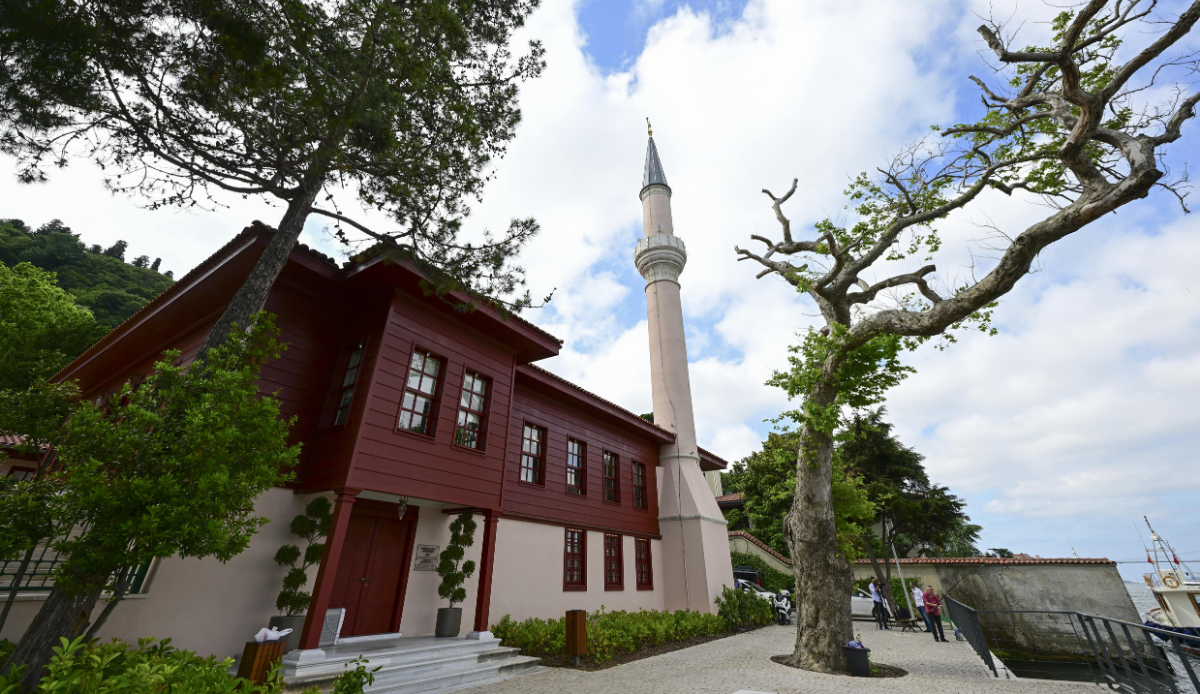 Vaniköy Camii&#039;nin merak edilen tarihi | Tarihi Vaniköy Camii nerede? Vaniköy Camii açıldı mı?