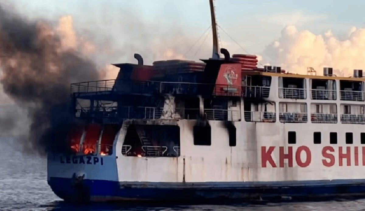 Filipinlerde 120 kişilik gemi alev aldı: Kurtarma çalışmaları devam ediyor Filipinlerde 120 kişilik gemi alev aldı: Kurtarma çalışmaları devam ediyor