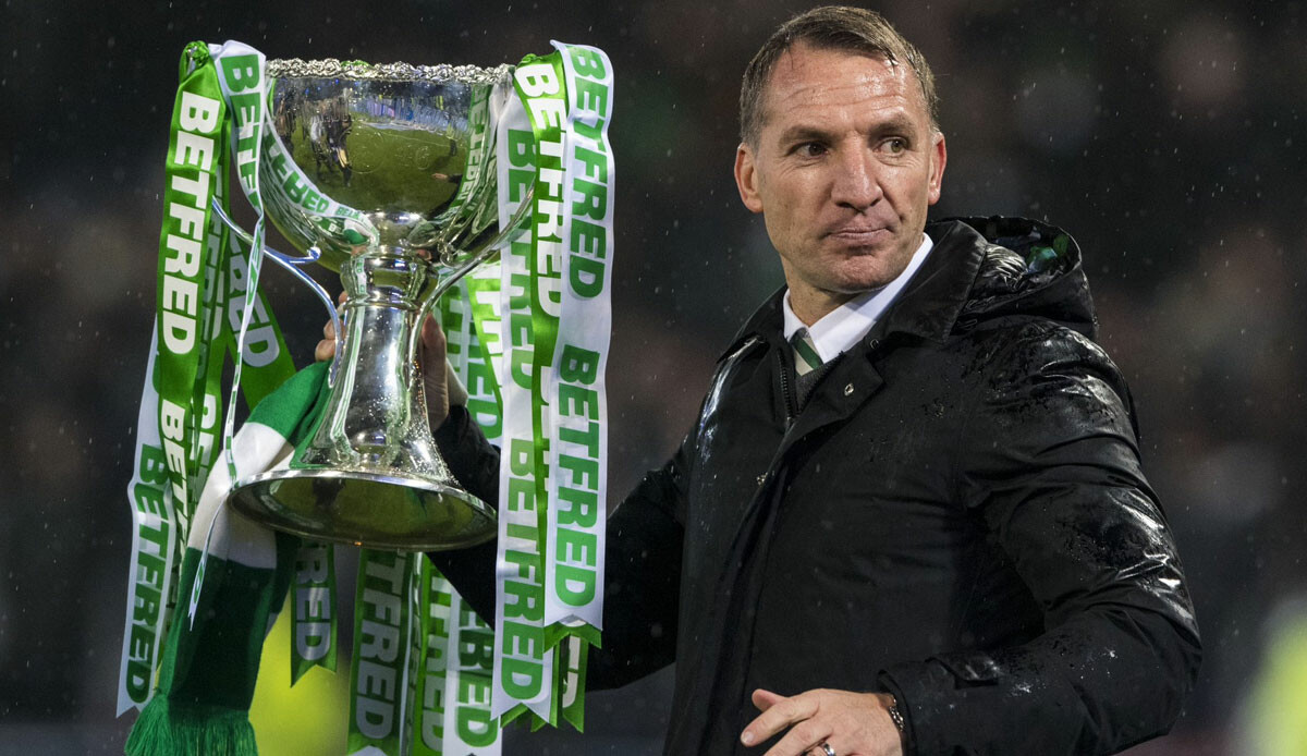 Brendan Rodgers 3 yıllık imzaladı! Beklenen kavuşma gerçekleşti Brendan Rodgers 3 yıllık imzaladı! Beklenen kavuşma gerçekleşti