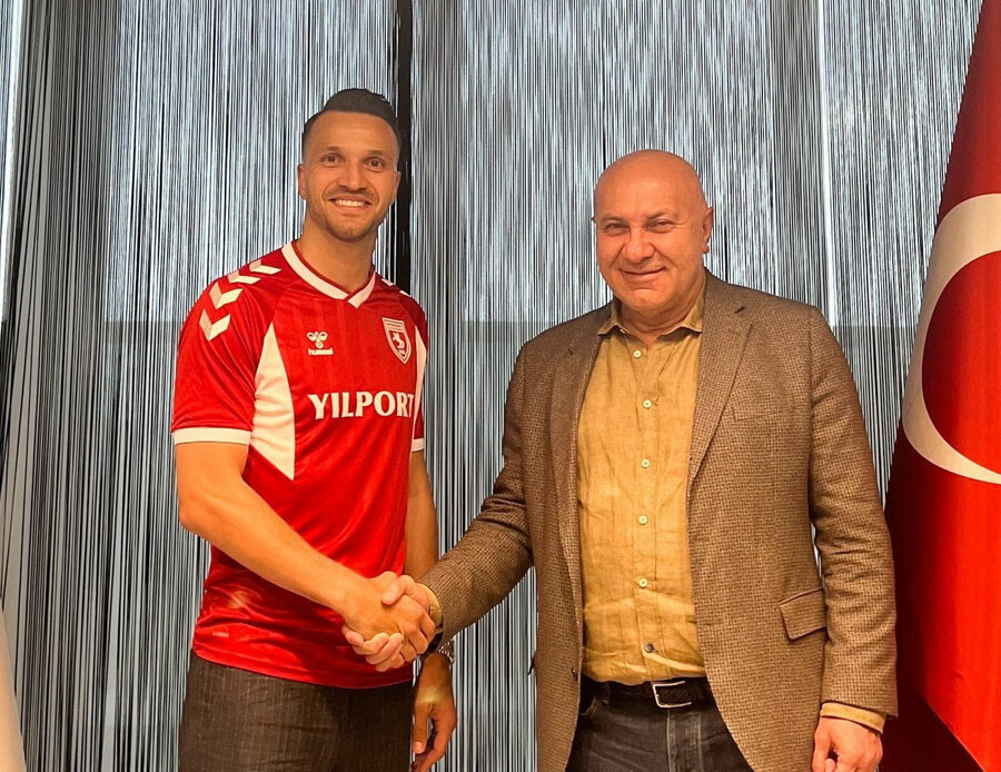 Galatasaray'da ayrılık! Veda mesajı yayınlayarak Samsunspor ile anlaştı