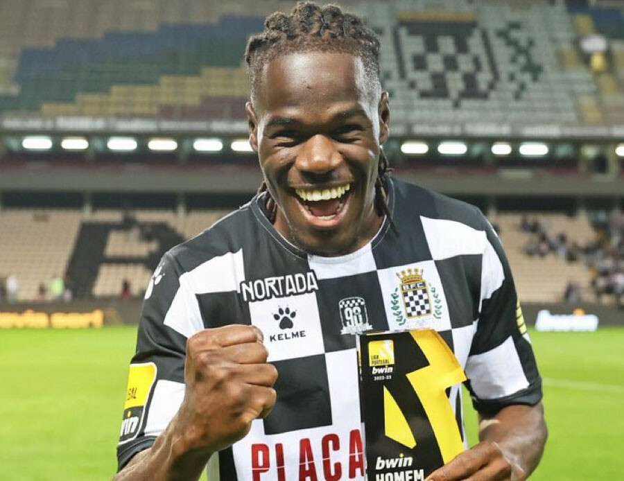 Orta saha arayan Galatasaray'a yeni savaşçı: Gaius Makouta