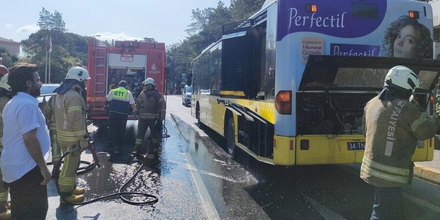 Sarıyer’de İETT yangın paniği! Trafik yoğunluğu oluştu