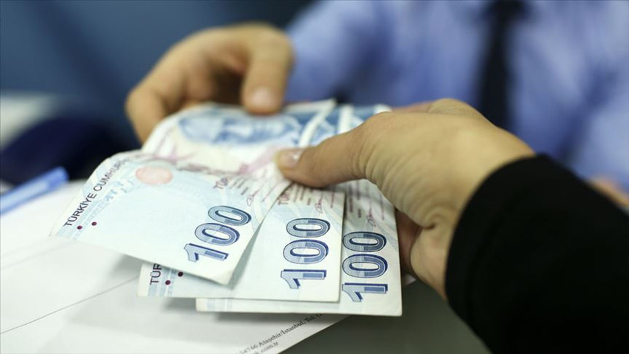 Yeni asgari ücret için patronlardan ilk yorum geldi: İşveren 3 önemli noktaya dikkat çekti Yeni asgari ücret için patronlardan ilk yorum geldi: İşveren 3 önemli noktaya dikkat çekti