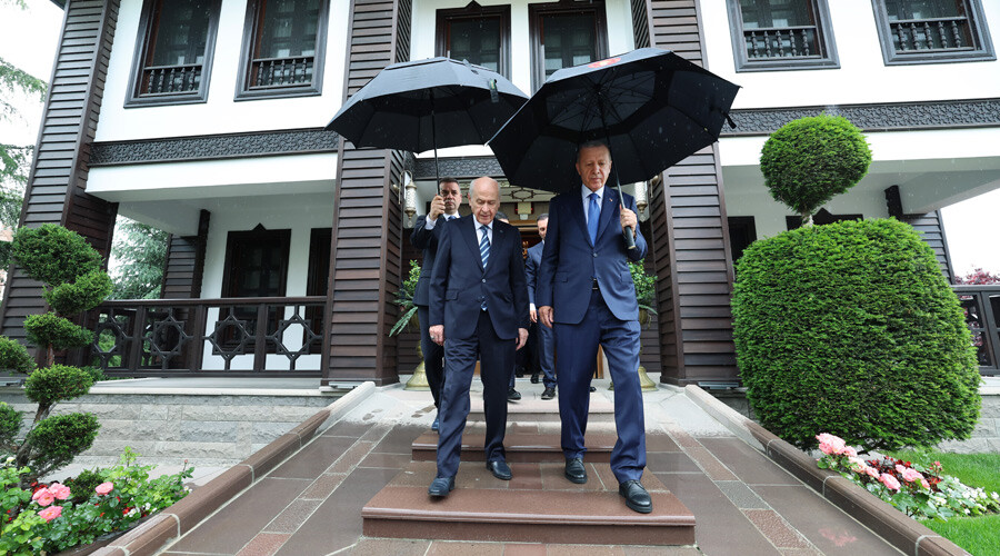 Son dakika: Cumhurbaşkanı Erdoğan, MHP lideri Bahçeli ile bir araya geldi