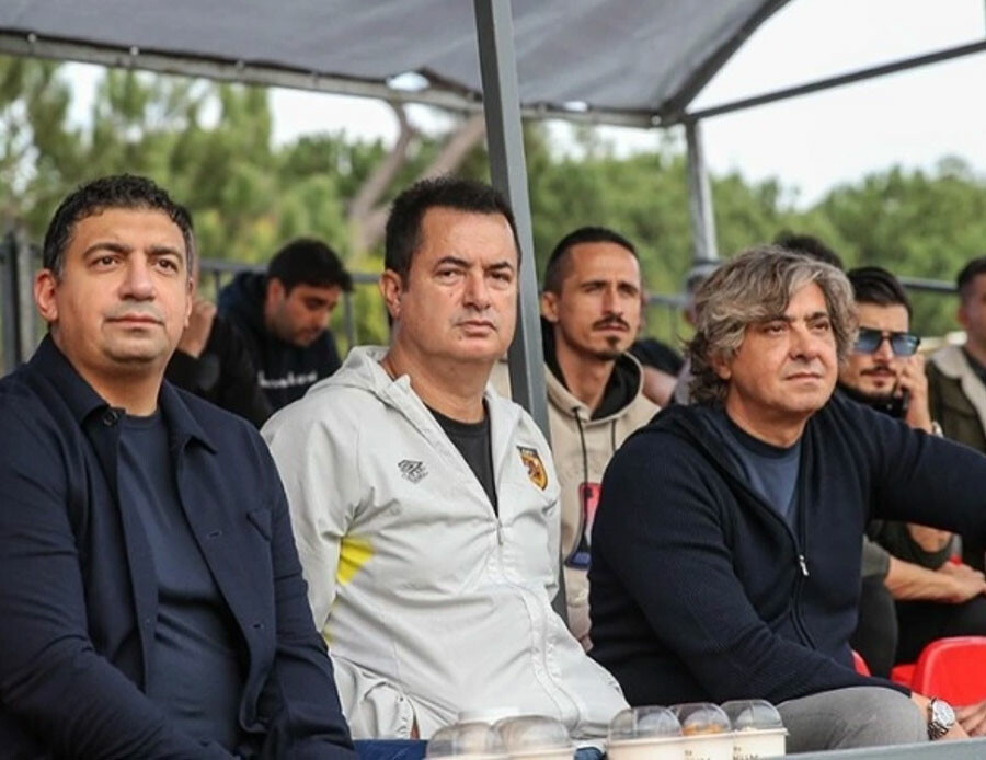 Acun Ilıcalı hedef büyüttü! İtalyan devi Roma ile anlaşmaya vardı Acun Ilıcalı hedef büyüttü! İtalyan devi Roma ile anlaşmaya vardı