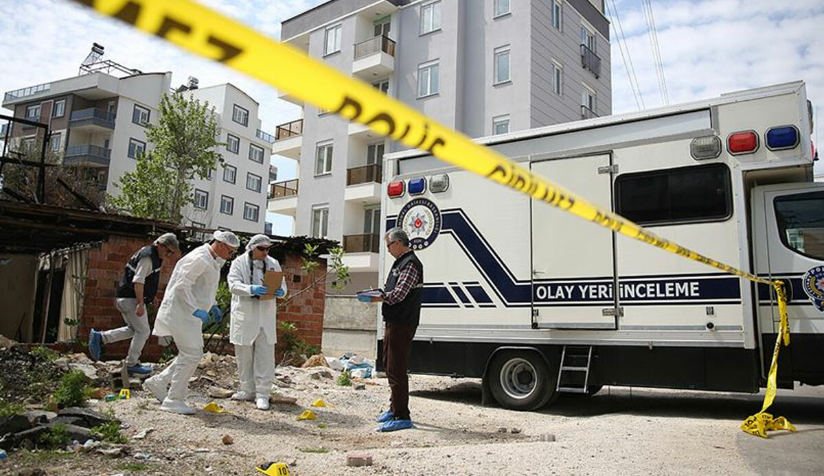 Antalya’da korkunç olay! Evinde ölü bulundu Antalya’da korkunç olay! Evinde ölü bulundu