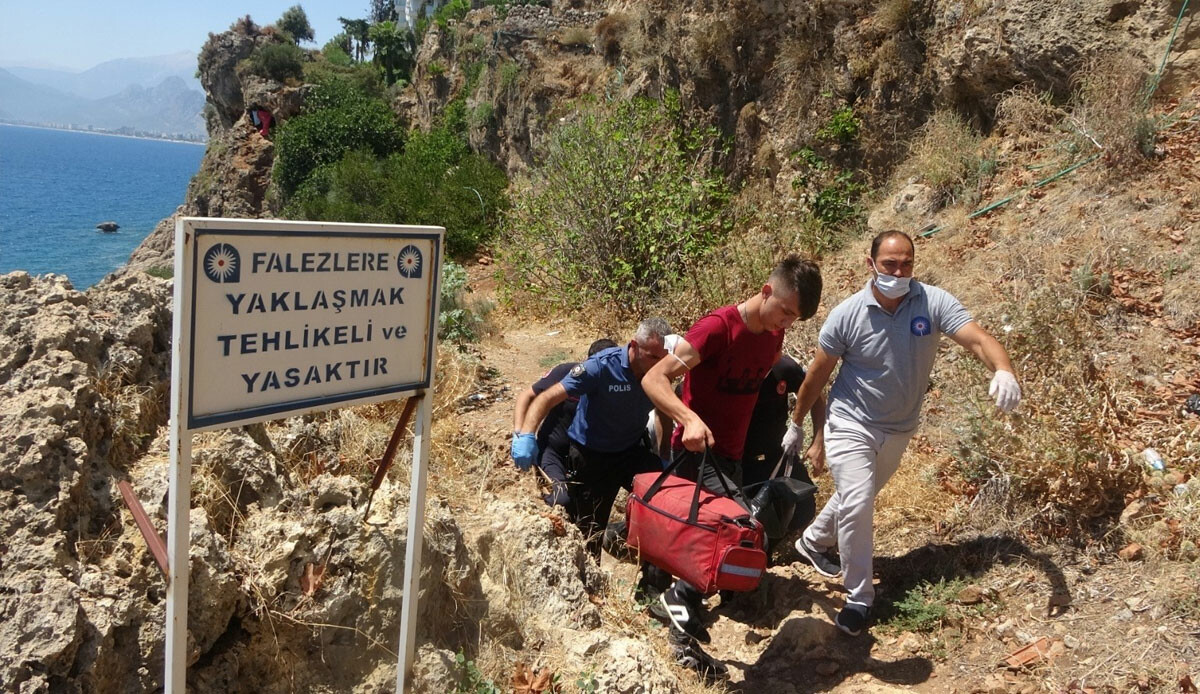Falezlerde erkek cesedi bulundu Falezlerde erkek cesedi bulundu