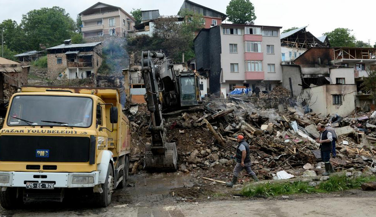 Yangında zarar görenlere devlet desteği