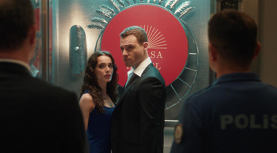 ‘Ya Çok Seversen’ dizisinden ilk tanıtım! Kerem ve Hafsanur sosyal medyayı salladı