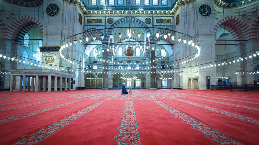 Anlatmakla bitmez... Muhteşem Süleymaniye Anlatmakla bitmez... Muhteşem Süleymaniye