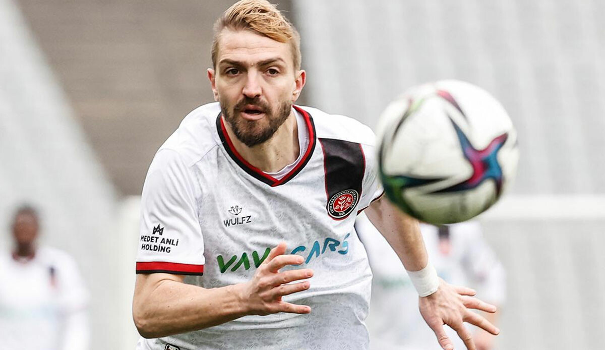 Caner Erkin'in yeni takımı belli oldu! Milli oyuncu TFF 1. Lig'de forma giyecek Caner Erkin'in yeni takımı belli oldu! Milli oyuncu TFF 1. Lig'de forma giyecek