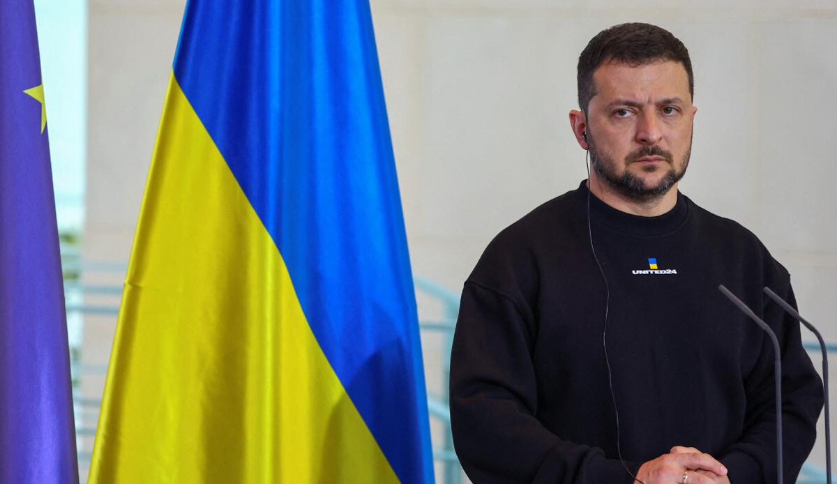 Zelenskiy'den 'Putin saklanıyor' iddiası: Moskova'da olmadığından eminim! Zelenskiy'den 'Putin saklanıyor' iddiası: Moskova'da olmadığından eminim!