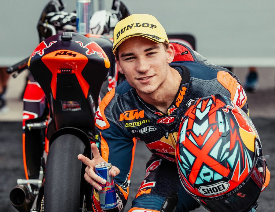 Dünya Moto3 Şampiyonası | Milli motosikletçi Deniz Öncü, Hollanda'da üçüncü oldu