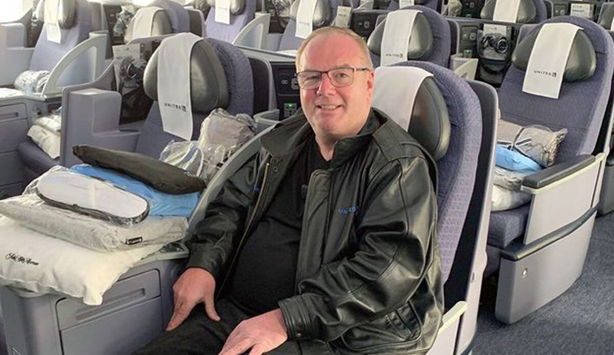 Bir bilet aldı, hayatı değişti! Yılın 250 gününü havada geçiriyor, krallar gibi yaşıyor...