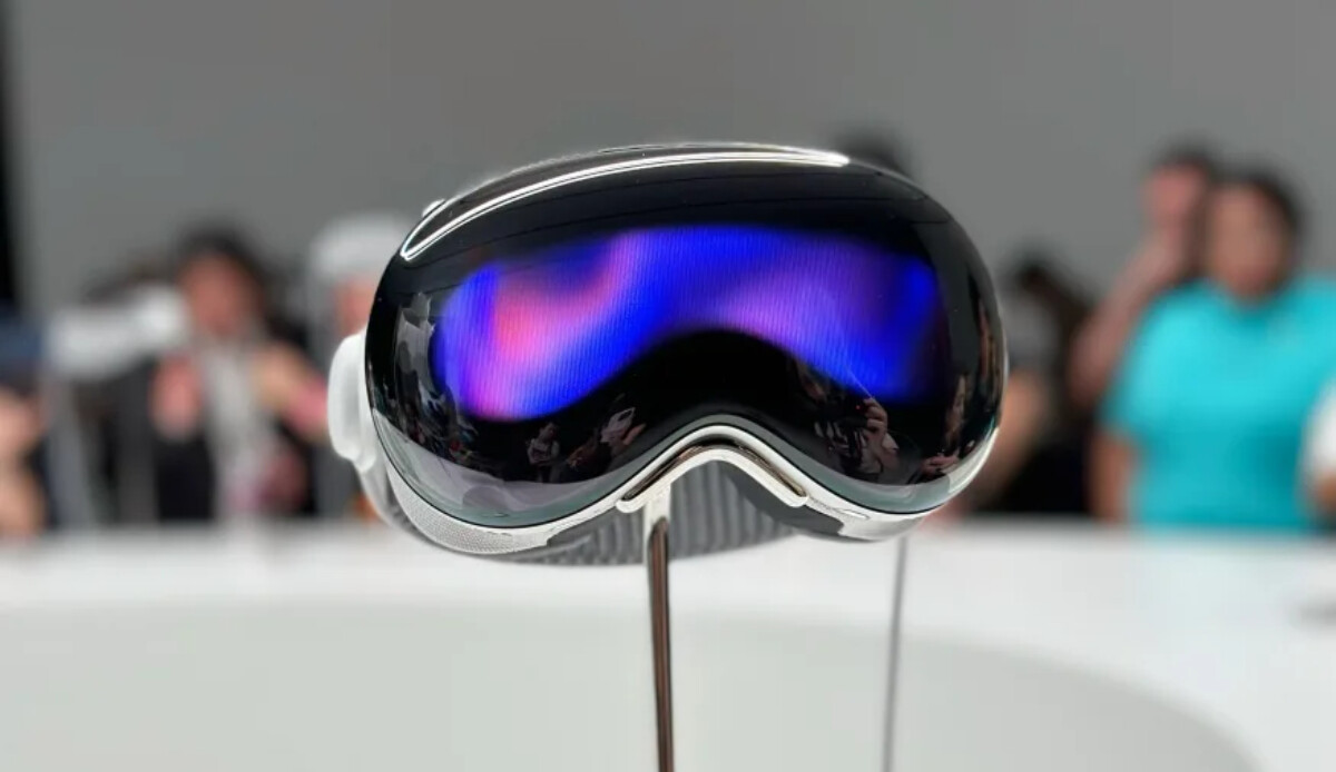 Apple, Vision Pro için iPhone satış politikası uygulayacak Apple, Vision Pro için iPhone satış politikası uygulayacak