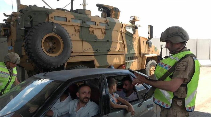 Komandolar kritik bölgede: Teröristlere bayramda da göz açtırılmıyor