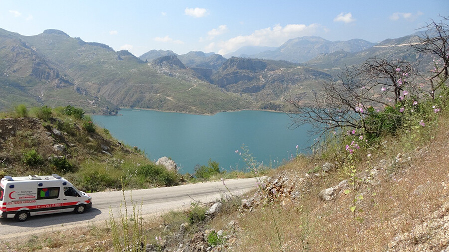 Bayram günü feci kaza! Bir aile parçalandı: 3 ölü, 2 yaralı