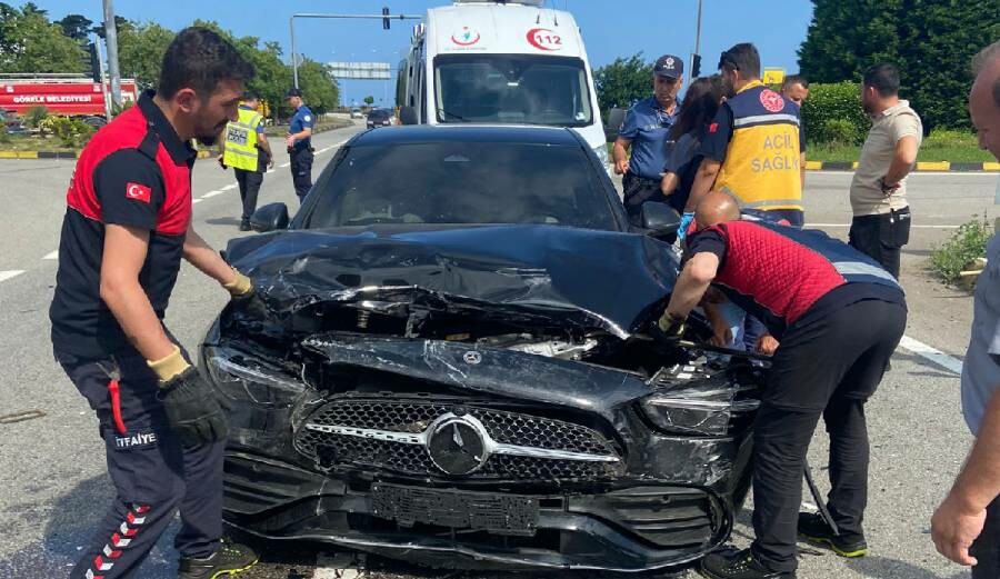 Galatasaray'ın milli futbolcusu Barış Alper Yılmaz'dan kaza sonrası ilk açıklama Galatasaray'ın milli futbolcusu Barış Alper Yılmaz'dan kaza sonrası ilk açıklama