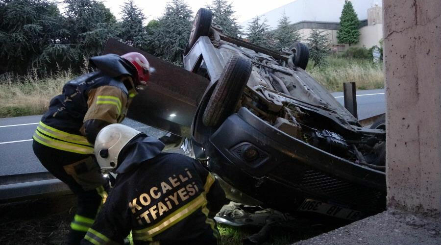 Alkollü sürücü az daha canından oluyordu