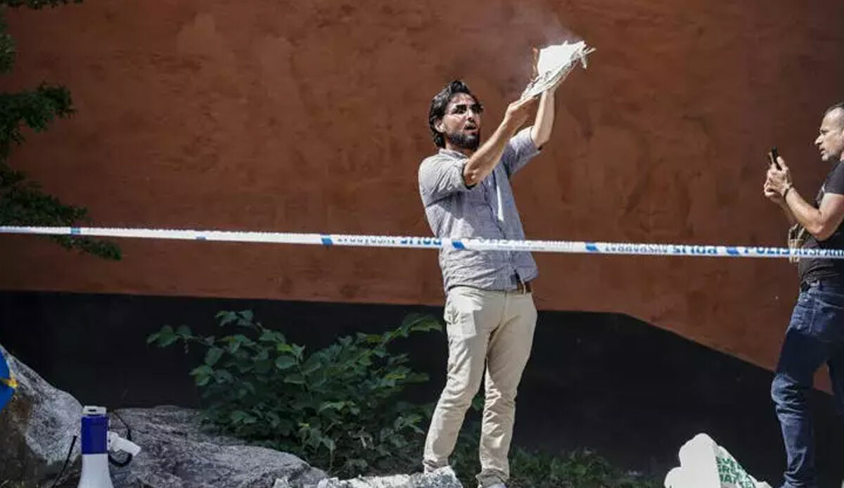 İsveç'te cami önünde Kur'an yakan provokatör: 10 gün içinde yeniden yakacağım İsveç'te cami önünde Kur'an yakan provokatör: 10 gün içinde yeniden yakacağım