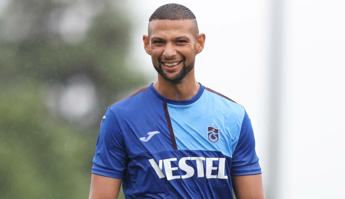 İspanyol futbolcu Joaquin Fernandez'in Trabzonspor'dan alacağı yıllık ücret ve maliyeti belli oldu İspanyol futbolcu Joaquin Fernandez'in Trabzonspor'dan alacağı yıllık ücret ve maliyeti belli oldu