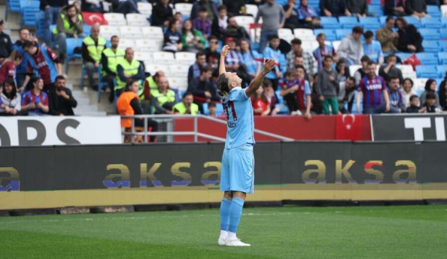 Beşiktaş Lille yönetimini ikna etti, Yusuf Yazıcı'yla 1+3 yıllık sözleşme imzalanıyor