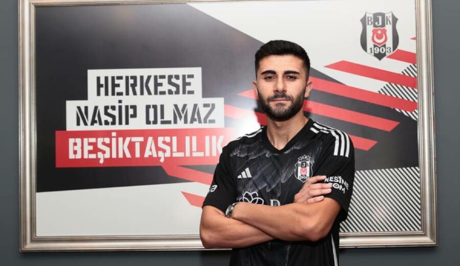 Emrecan Bulut resmen Beşiktaş'ta! Yeni sezonun ilk transferi açıklandı