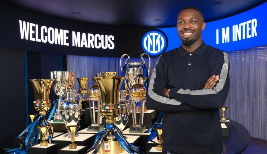 Inter Edin Dzeko'nun yerini Borussia Mönchengladbach'tan ayrılan Marcus Thuram'la doldurdu Inter Edin Dzeko'nun yerini Borussia Mönchengladbach'tan ayrılan Marcus Thuram'la doldurdu