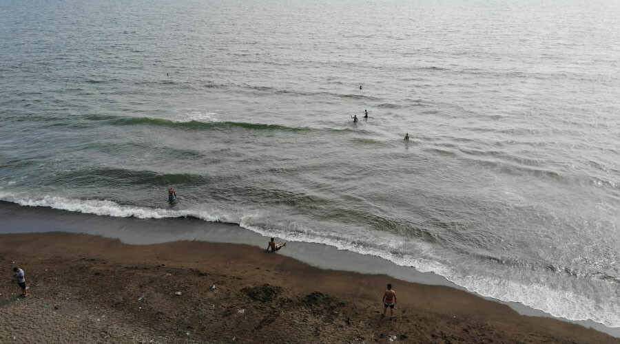 Deprem bölgesi Hatay'da en uzun plaj bu bayram boş kaldı