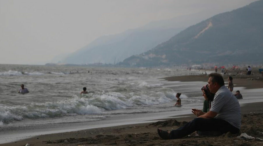 Deprem bölgesi Hatay'da en uzun plaj bu bayram boş kaldı